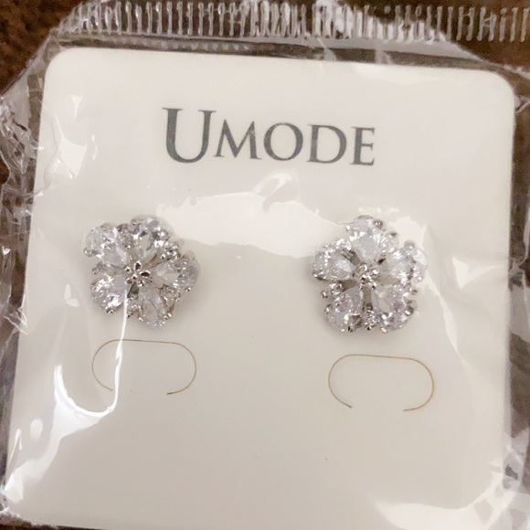 Women’s earring - Picture 3 of 4